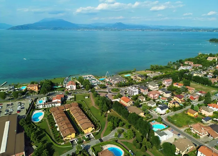Artemide Apartment - A Soli 150M Dal Lago Di Garda