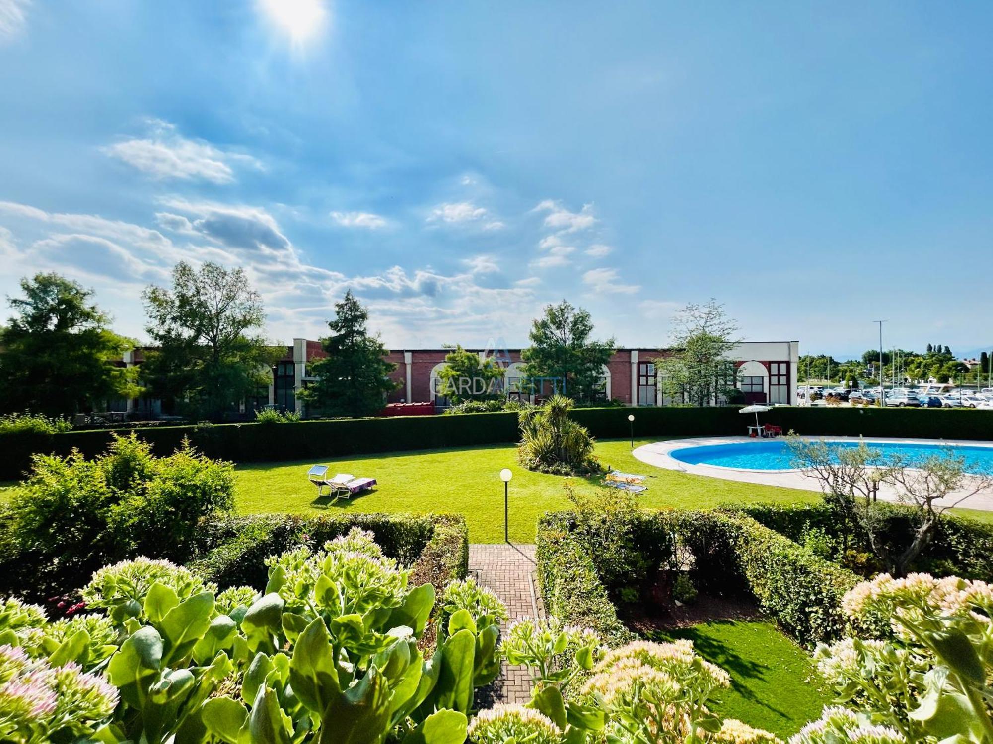 Apartment Artemide - A 150m Dal Di Garda Sirmione